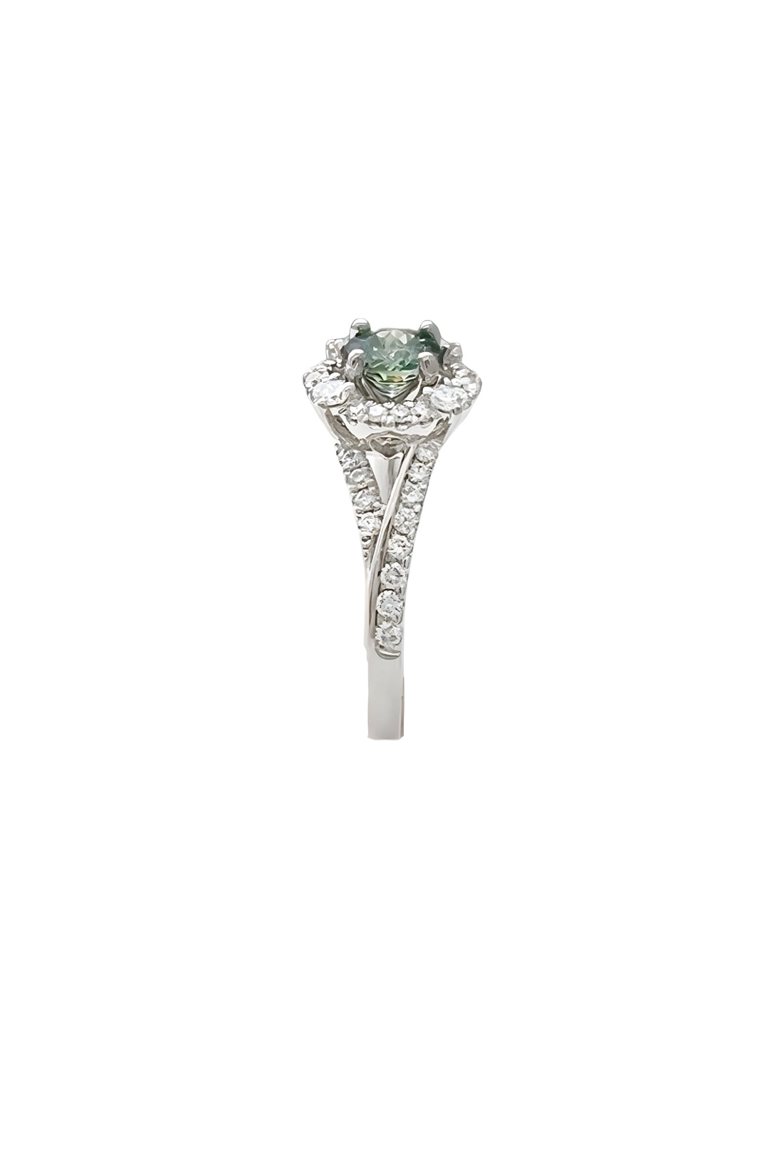 0.57 Carats Alexandrite Bluish-Green Color Change GIA (Certified) & 0.92 Carats Diamond VS2 Set In 14K White Gold Ring